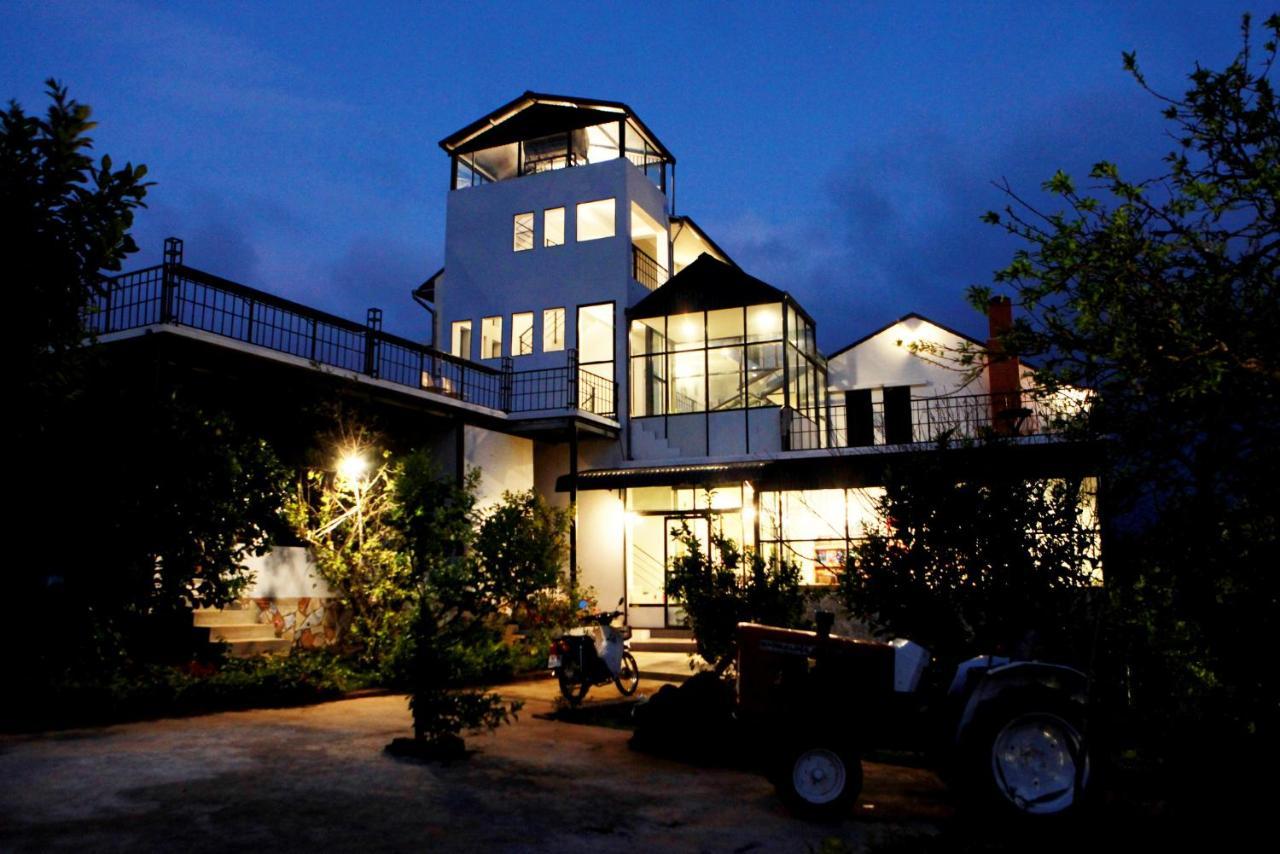 Moc Chau Cottage Homestay Guest house 2*